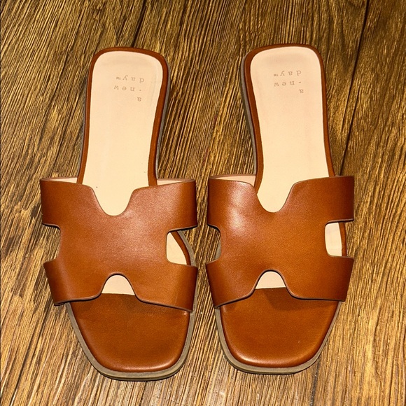 a new day Brown Slide Sandals - Picture 2 of 5